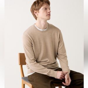 Uniqlo Merino wool. Men’s sweater. Size Mens Small.